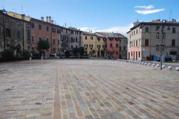 raduno del club recanati a cupramontana 059